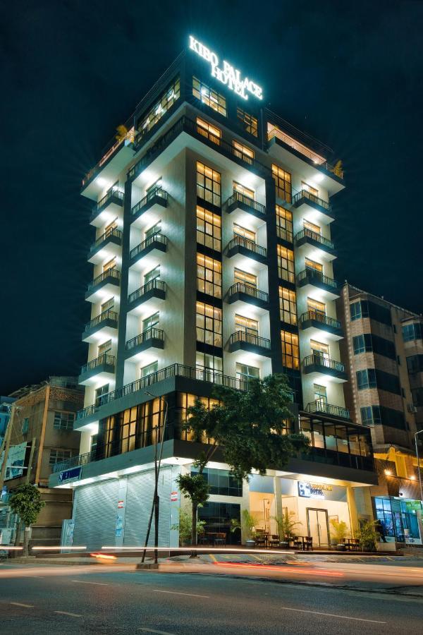 Kibo Palace Hotel Моши Экстерьер фото