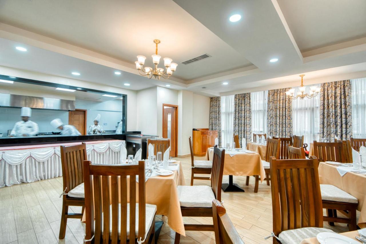 Kibo Palace Hotel Моши Экстерьер фото