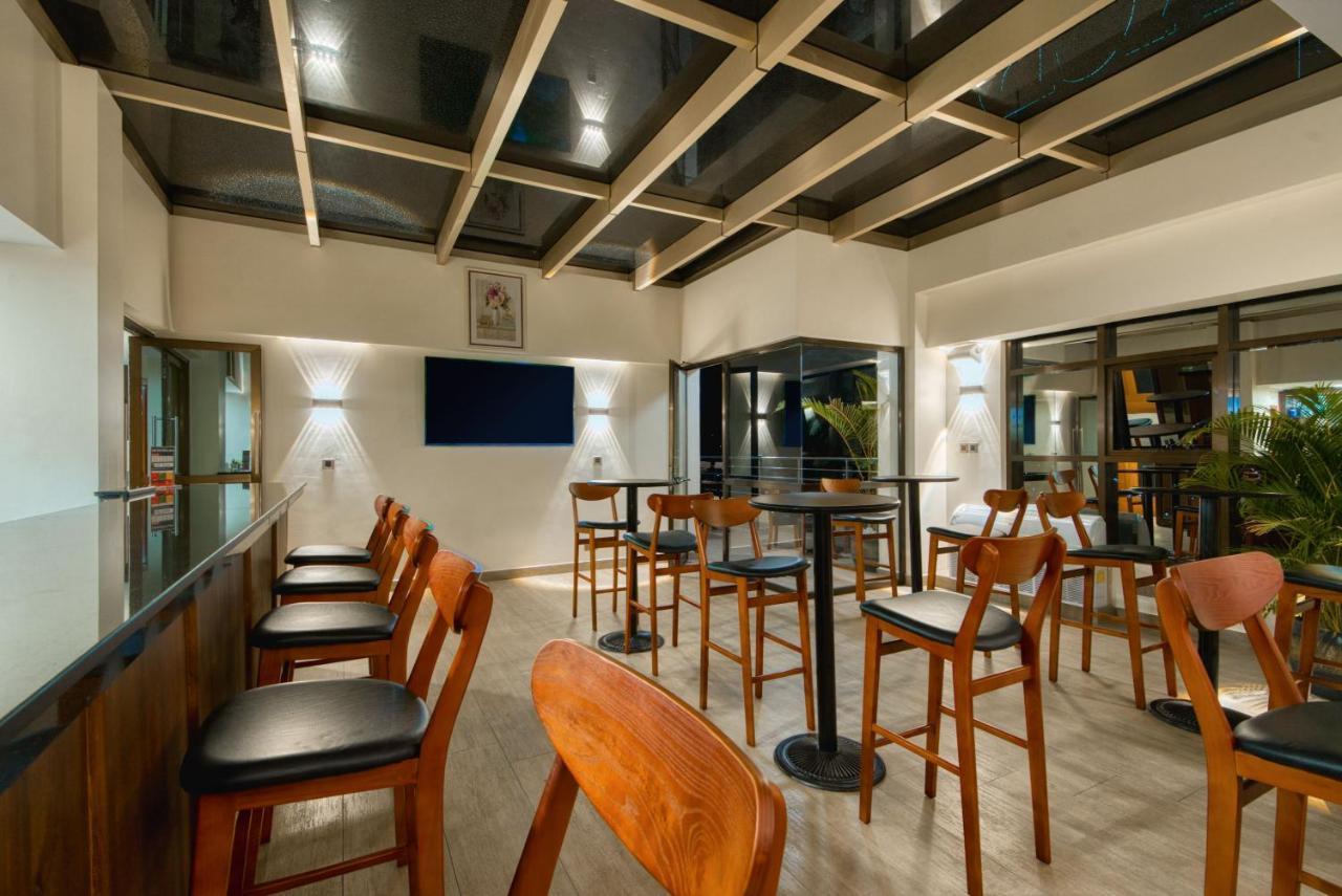 Kibo Palace Hotel Моши Экстерьер фото